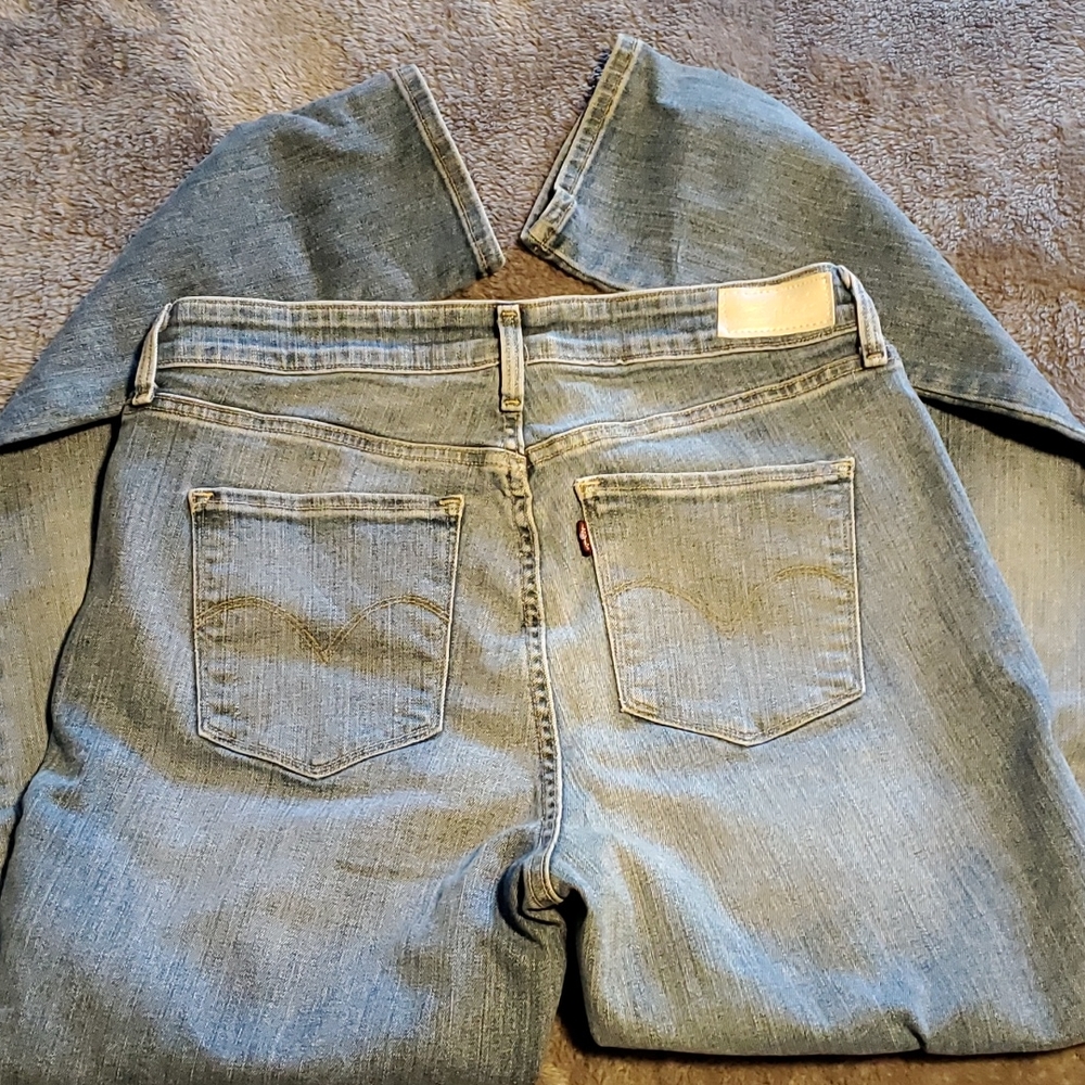 Levi's Jean W30 L32